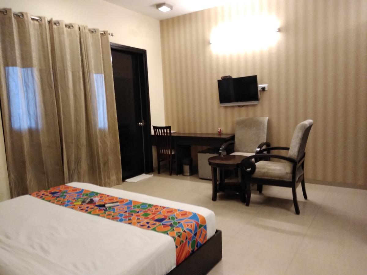 Fabhotel Signature Cyber Park Delhi  Cameră foto