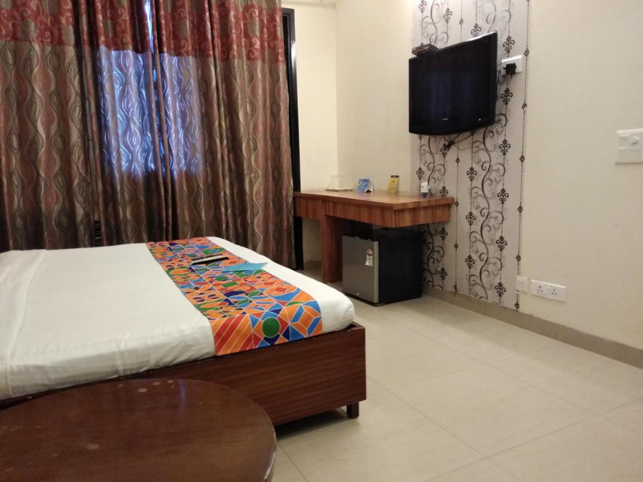 Fabhotel Signature Cyber Park Delhi  Cameră foto